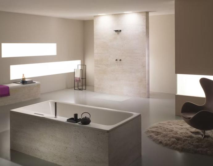 Kaldewei, plaatstaal ligbad vrijstaande opstelling moderne badkamer 